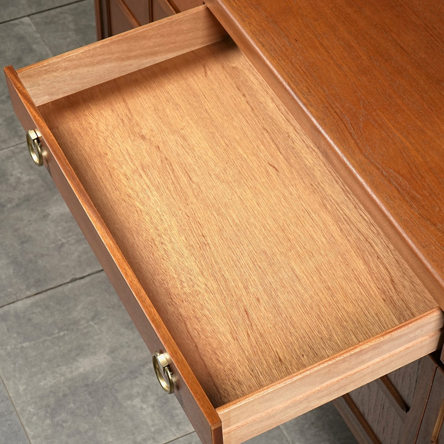 【NATHAN】ヴィンテージ サイドボード