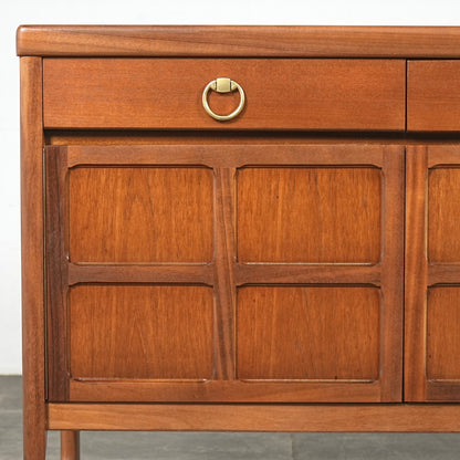 【NATHAN】ヴィンテージ サイドボード