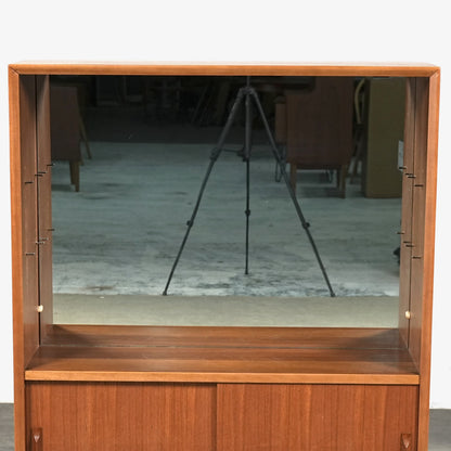 【Herbert E Gibbs】ヴィンテージ ガラスキャビネット