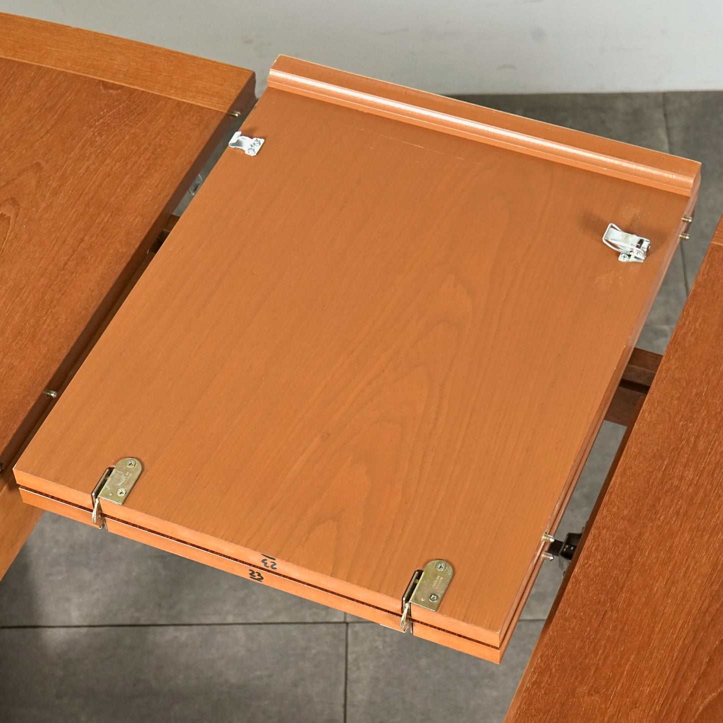 イギリスヴィンテージ エクステンション ダイニングテーブル