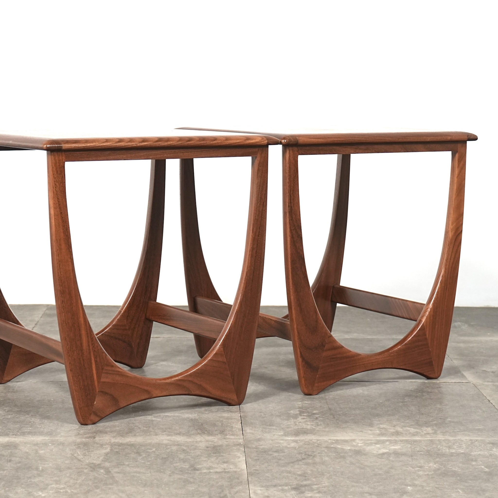 G-PLAN】ASTRO ヴィンテージ ネストテーブル – TIME HYPE