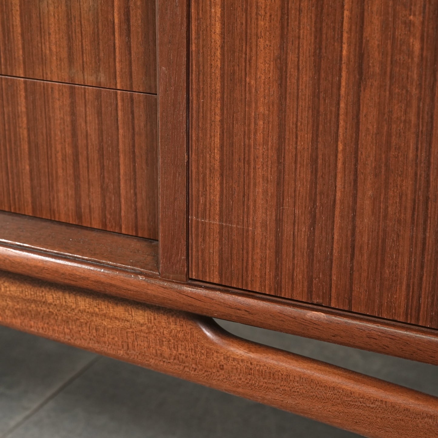 【G-PLAN】ヴィンテージ サイドボード