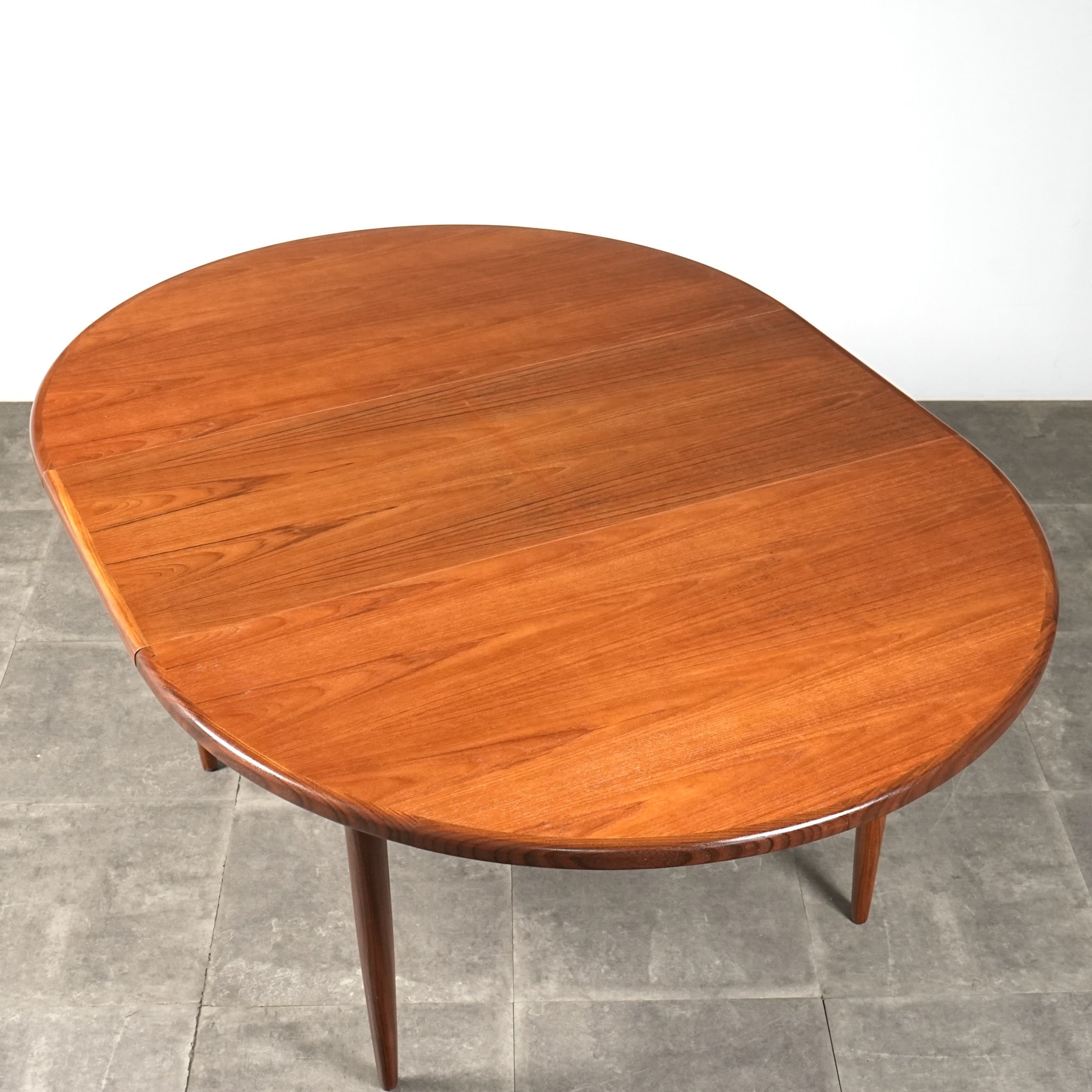 G-PLAN】Fresco ラウンド ダイニングテーブル – TIME HYPE