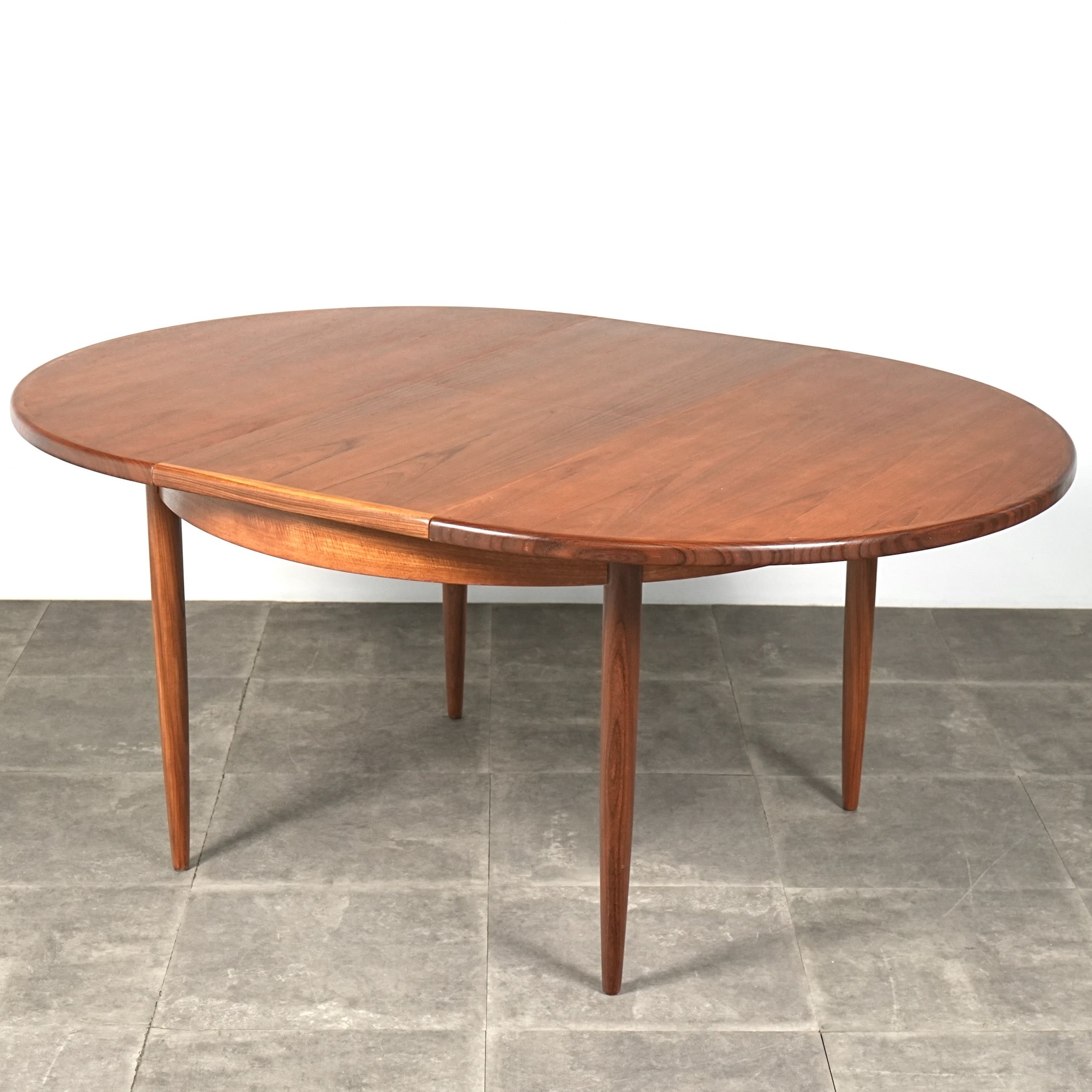 G-PLAN】Fresco ラウンド ダイニングテーブル – TIME HYPE