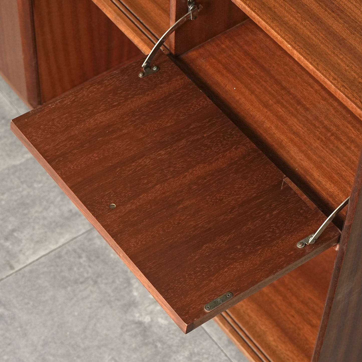 【NATHAN】ヴィンテージ ガラスキャビネット