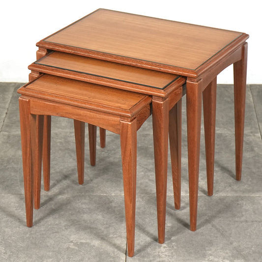 イギリスヴィンテージ ネストテーブル