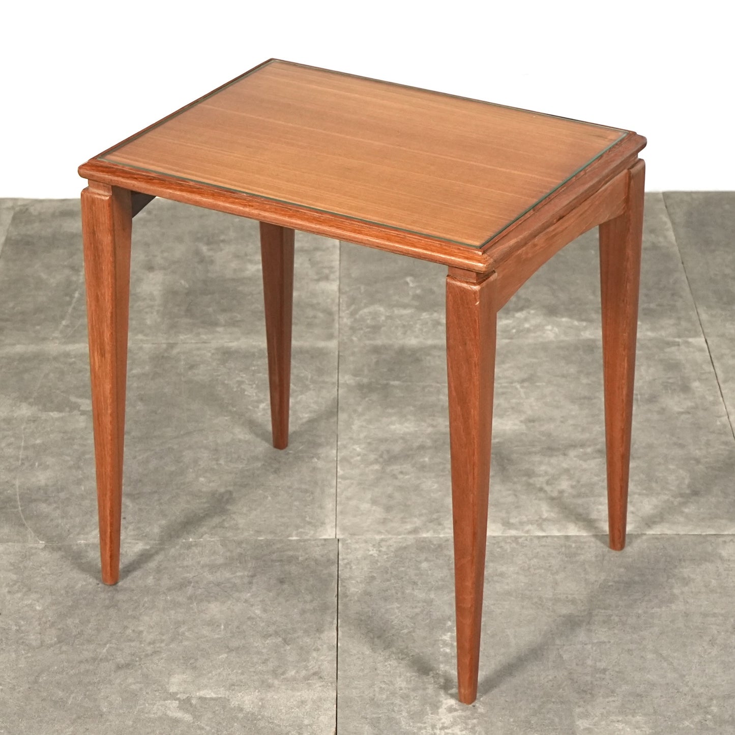 イギリスヴィンテージ ネストテーブル