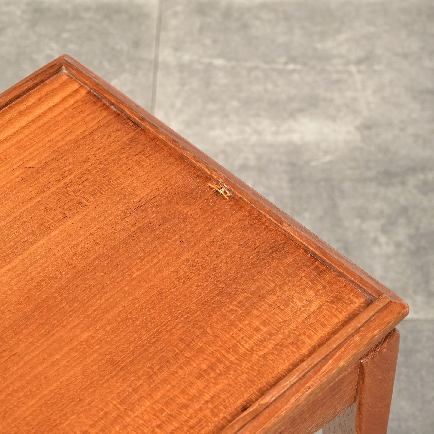 イギリスヴィンテージ ネストテーブル