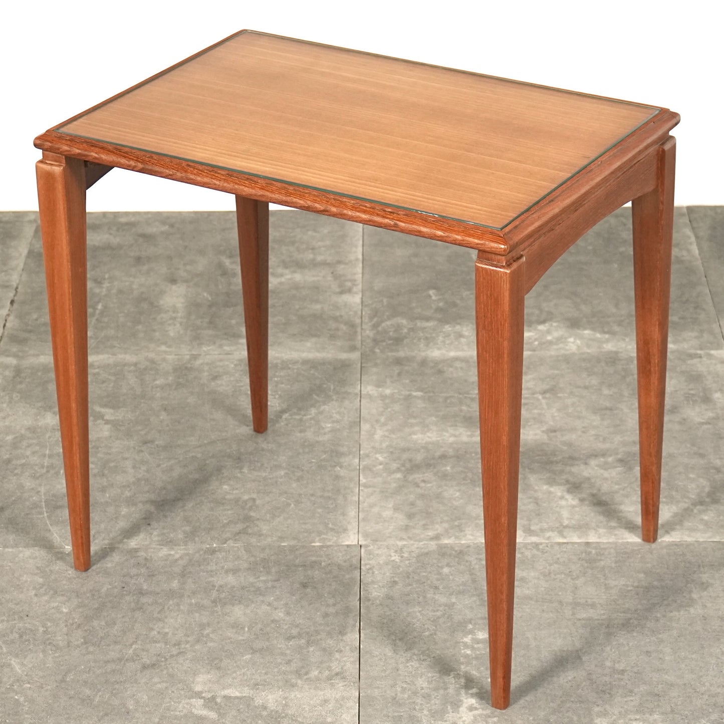 イギリスヴィンテージ ネストテーブル