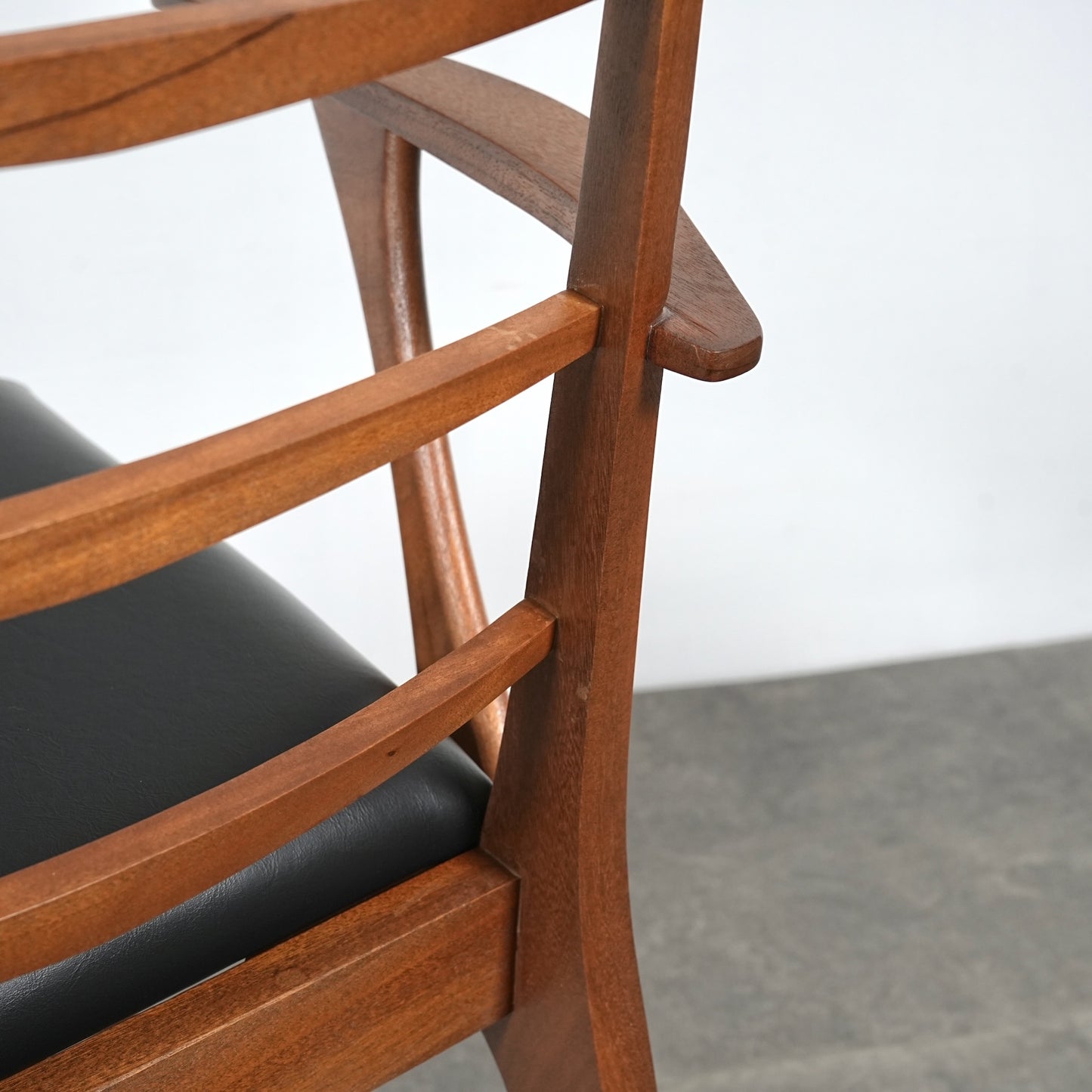 【A.H.McINTOSH】ヴィンテージ アームチェア【張替済】