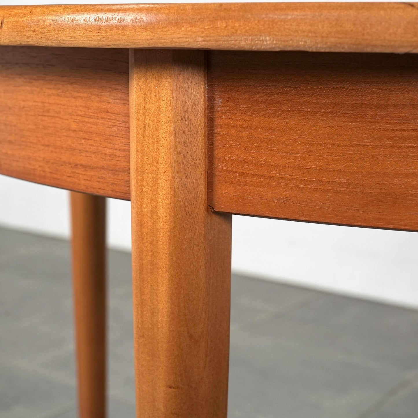 【Jentique】エクステンション ラウンドテーブル