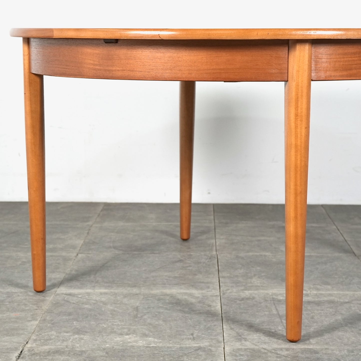 【Jentique】エクステンション ラウンドテーブル