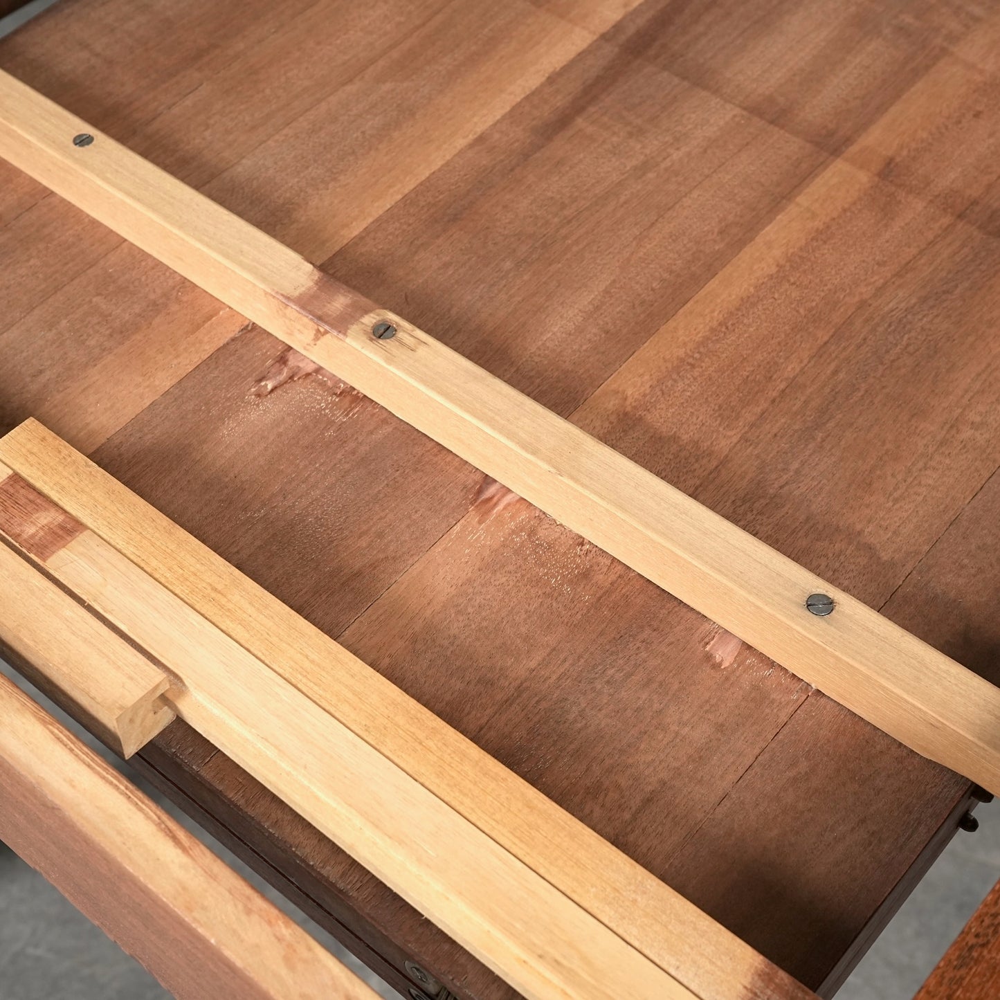 デンマークヴィンテージ ラウンドテーブル