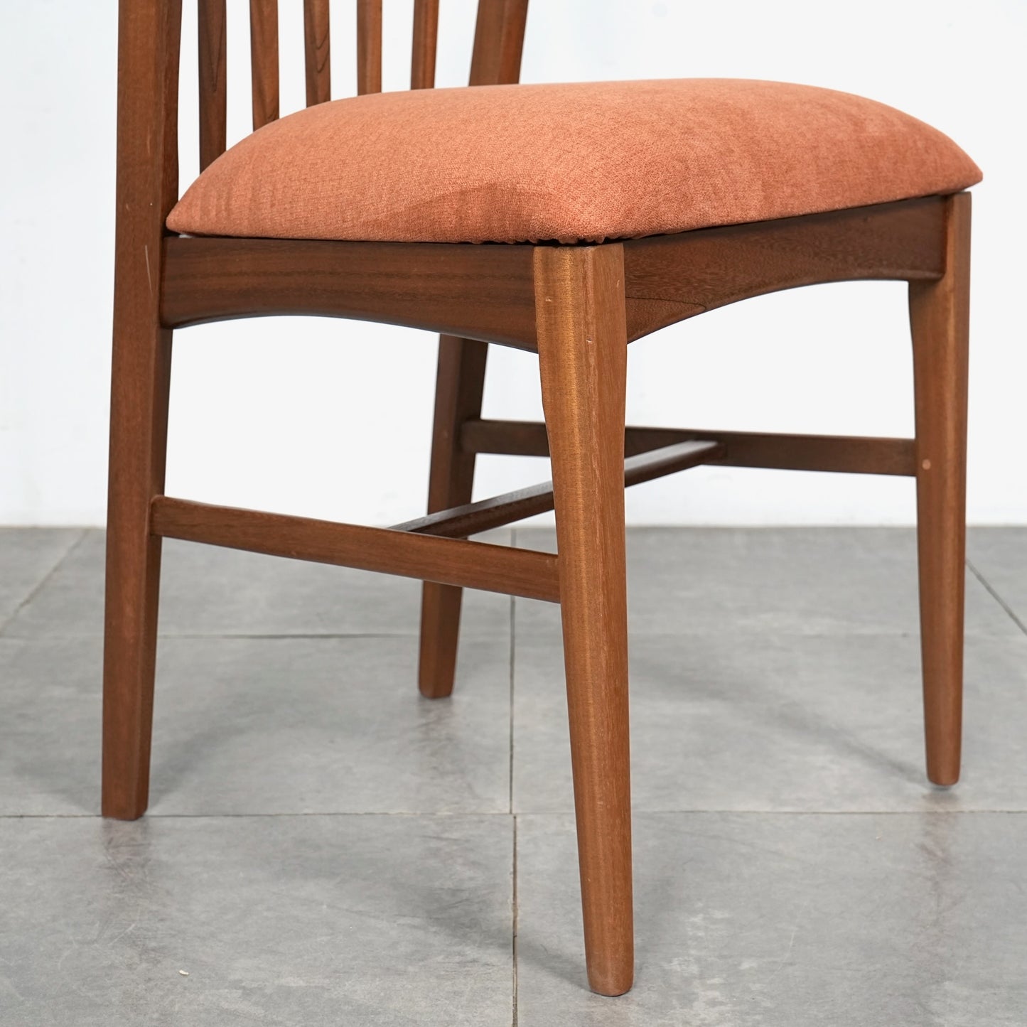 イギリスヴィンテージ ダイニングチェア【張替済】