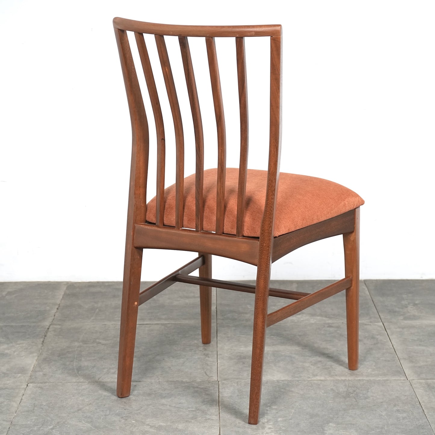 イギリスヴィンテージ ダイニングチェア【張替済】