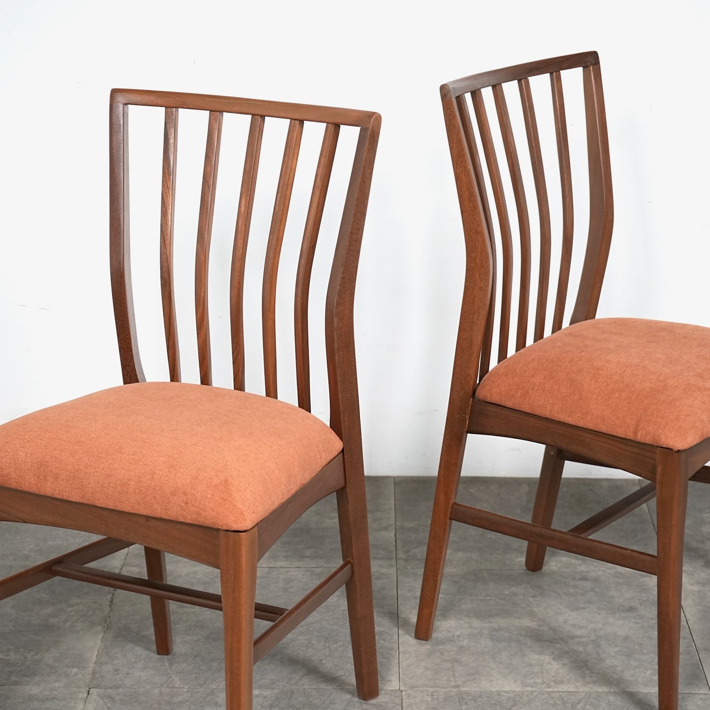 イギリスヴィンテージ ダイニングチェア【張替済】