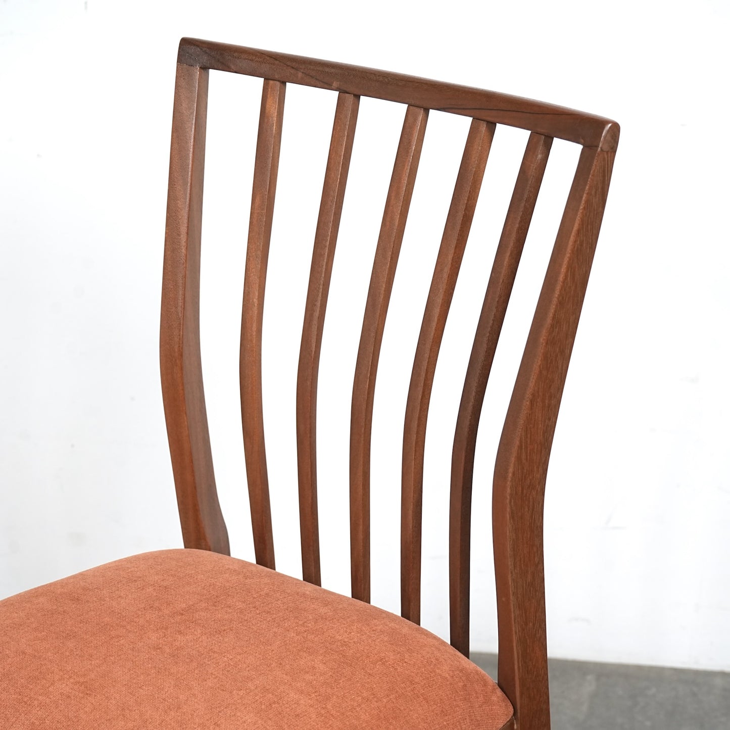 イギリスヴィンテージ ダイニングチェア【張替済】