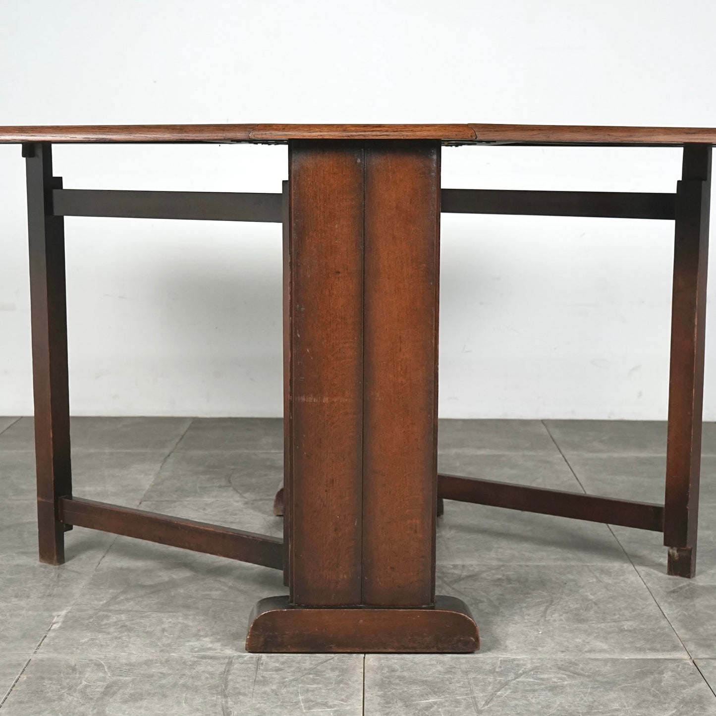 英国アンティーク ゲートレッグテーブル