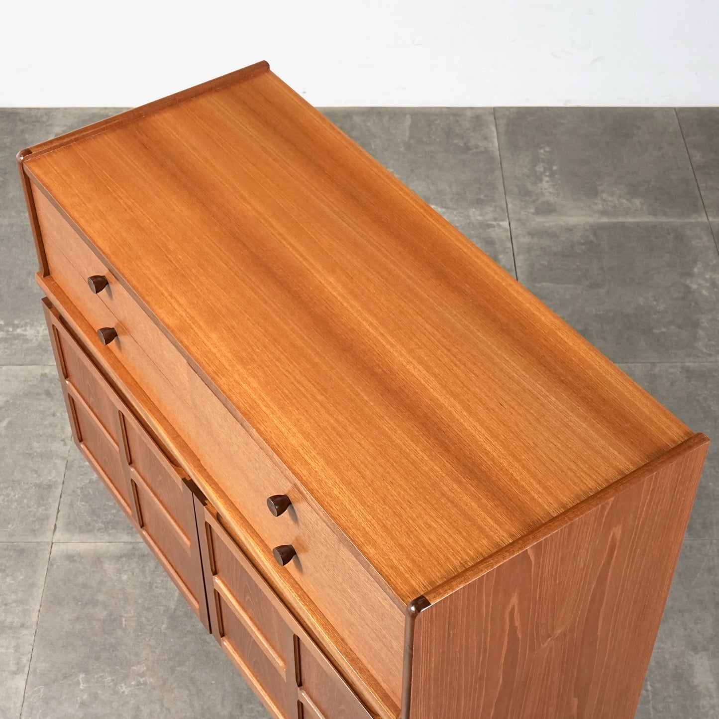 【NATHAN】ヴィンテージ キャビネット