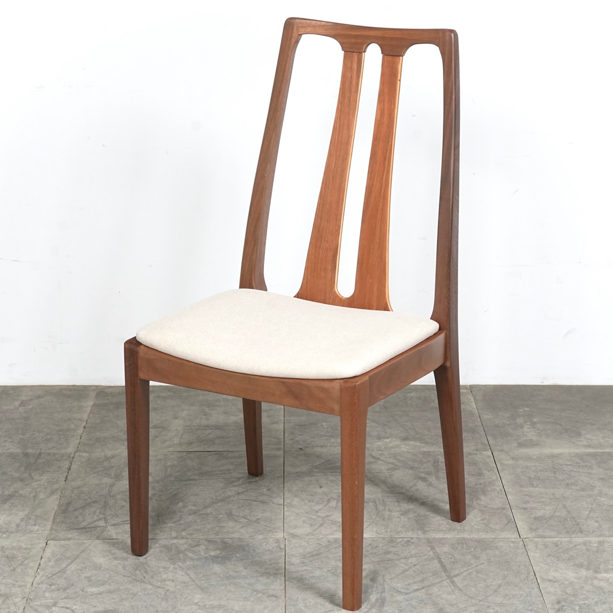 NATHAN】ヴィンテージ ダイニングチェア【張替済】 – TIME HYPE