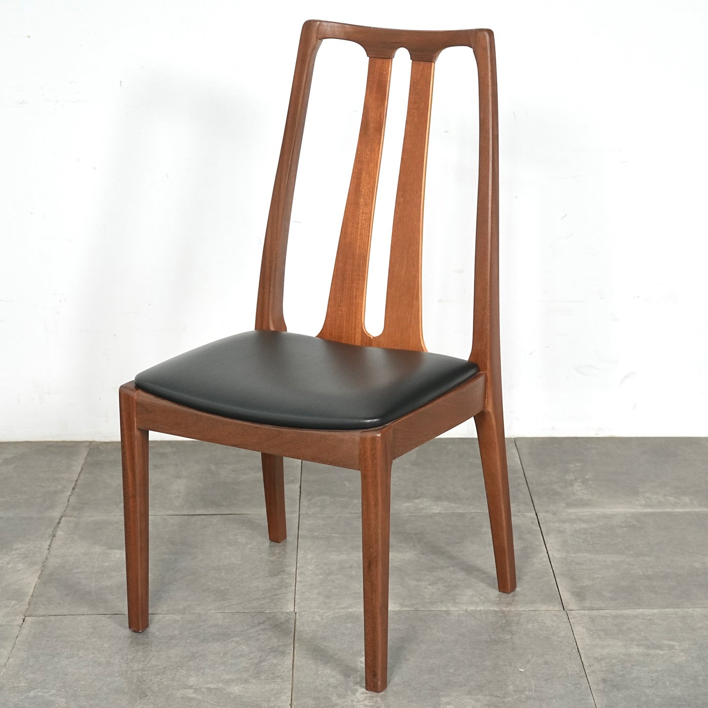 【NATHAN】ヴィンテージ ダイニングチェア【張替済】