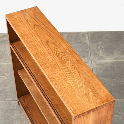 【Remploy】ヴィンテージ ガラスキャビネット