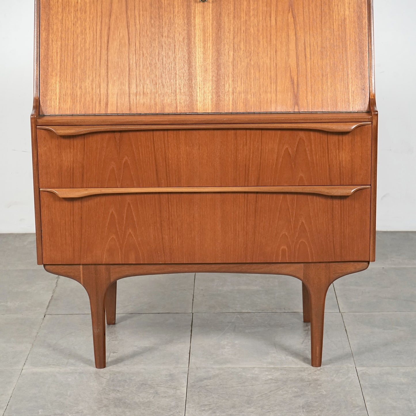 【SUTCLIFFE OF TODMORDEN】ライティングビューロー