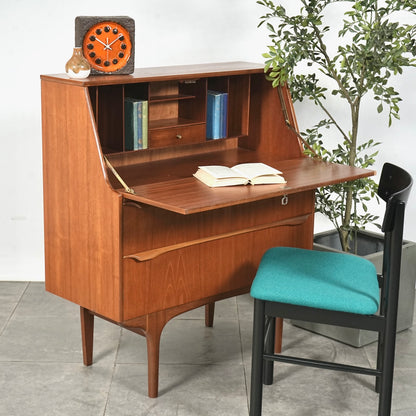 【SUTCLIFFE OF TODMORDEN】ライティングビューロー