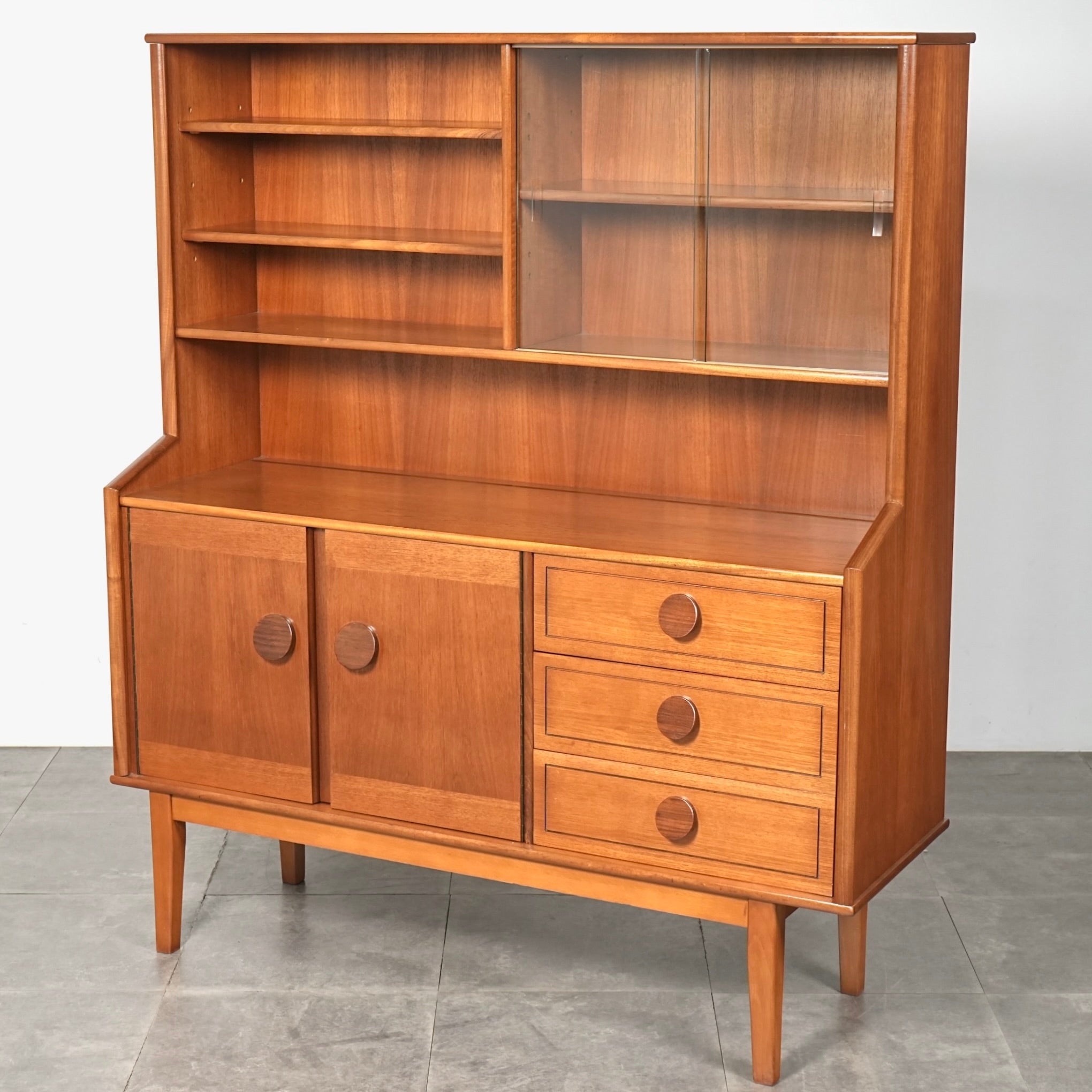 イギリスヴィンテージ キャビネット(ハイサイドボード) – TIME HYPE