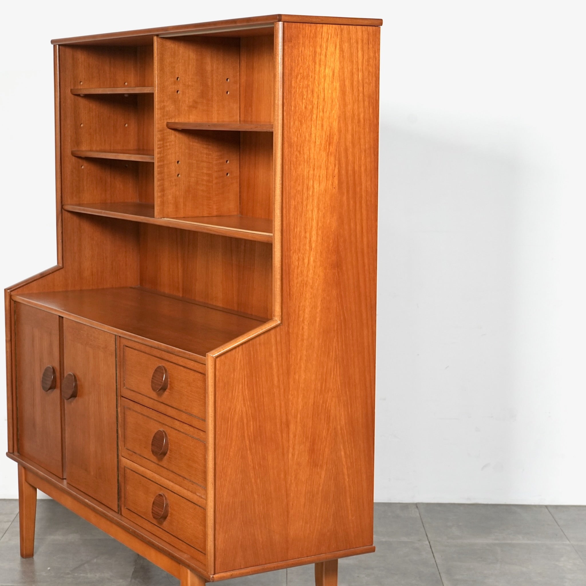 イギリスヴィンテージ キャビネット(ハイサイドボード) – TIME HYPE