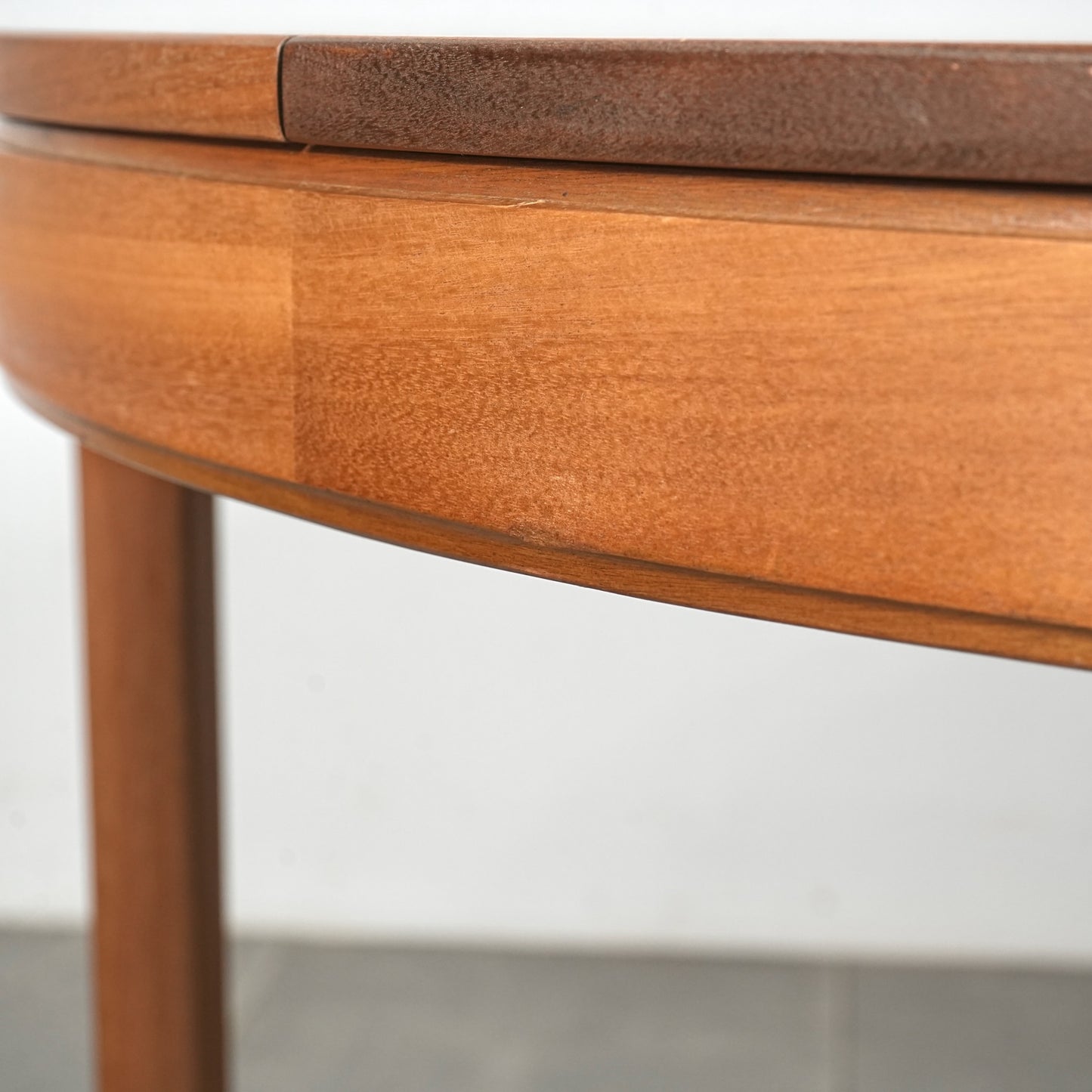 【NATHAN】エクステンション ラウンドテーブル