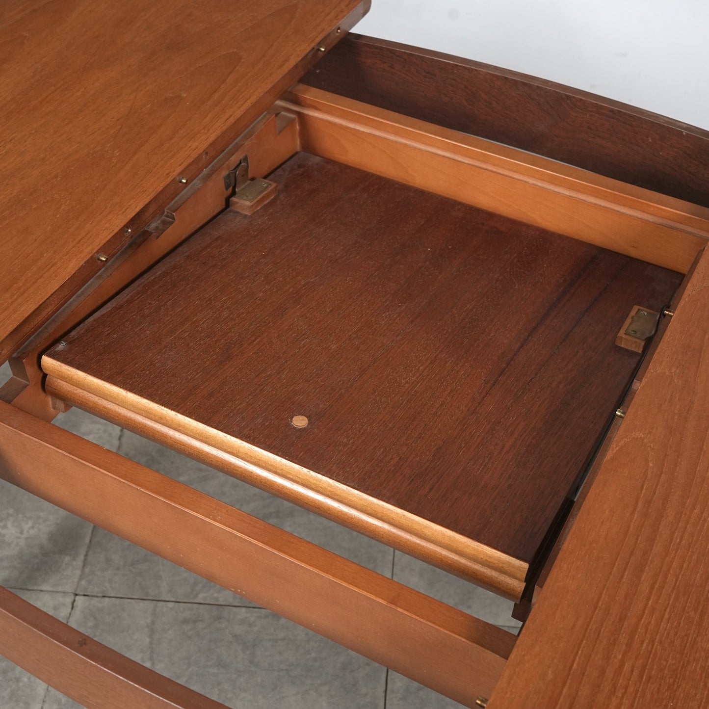 【Jentique】エクステンション ダイニングテーブル