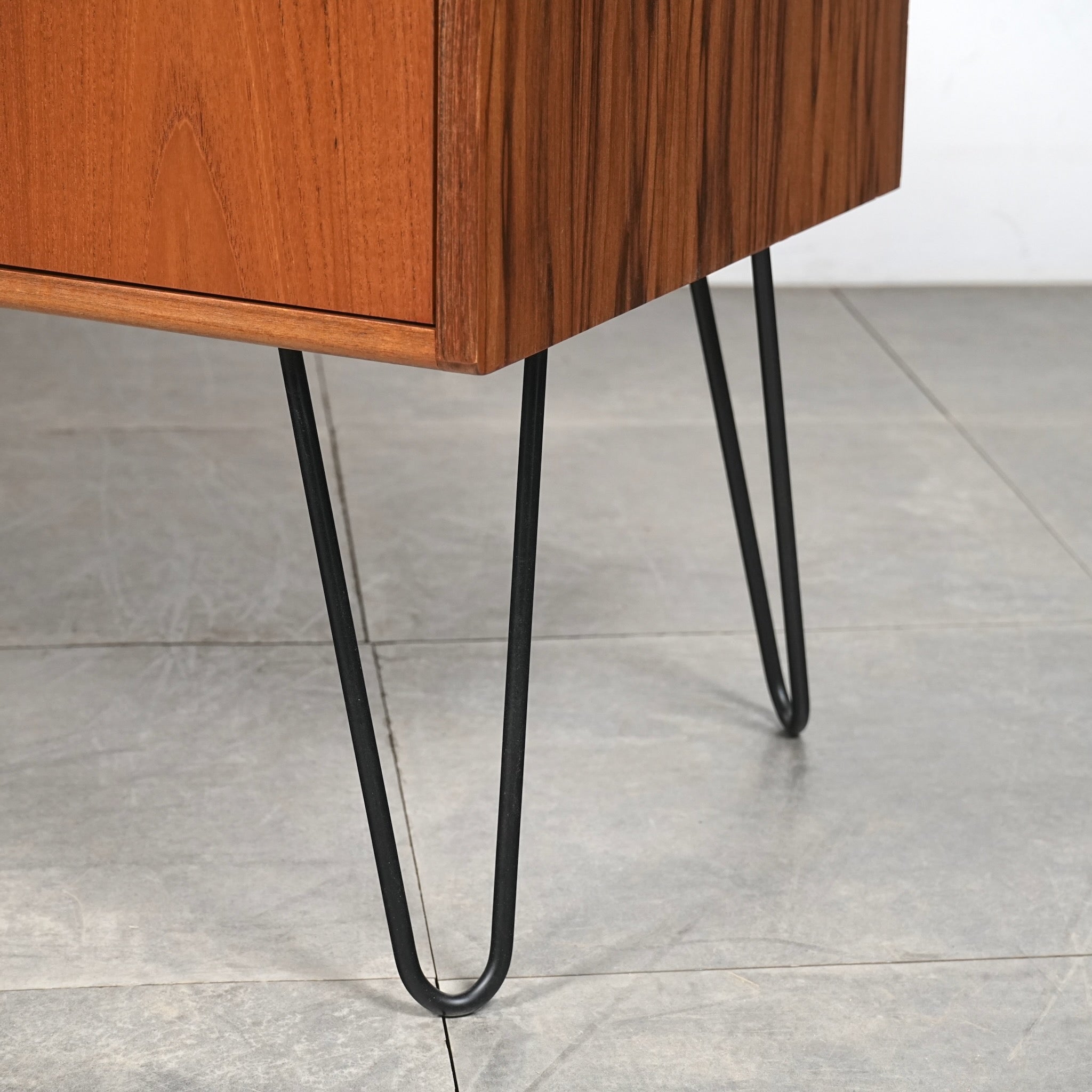 G-PLAN】Fresco サイドボード(ヘアピンカスタム) – TIME HYPE