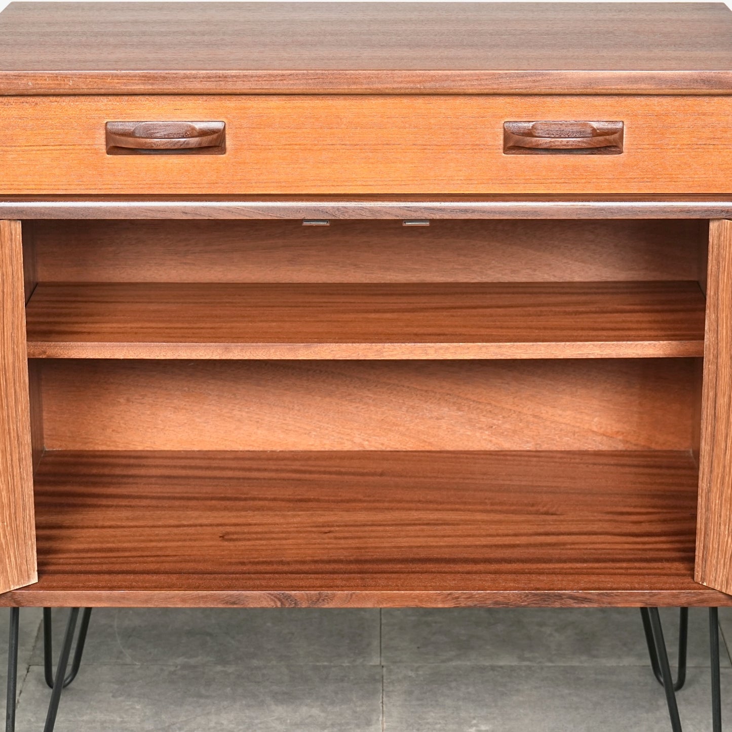 【G-PLAN】Sierra キャビネット(ヘアピンカスタム)