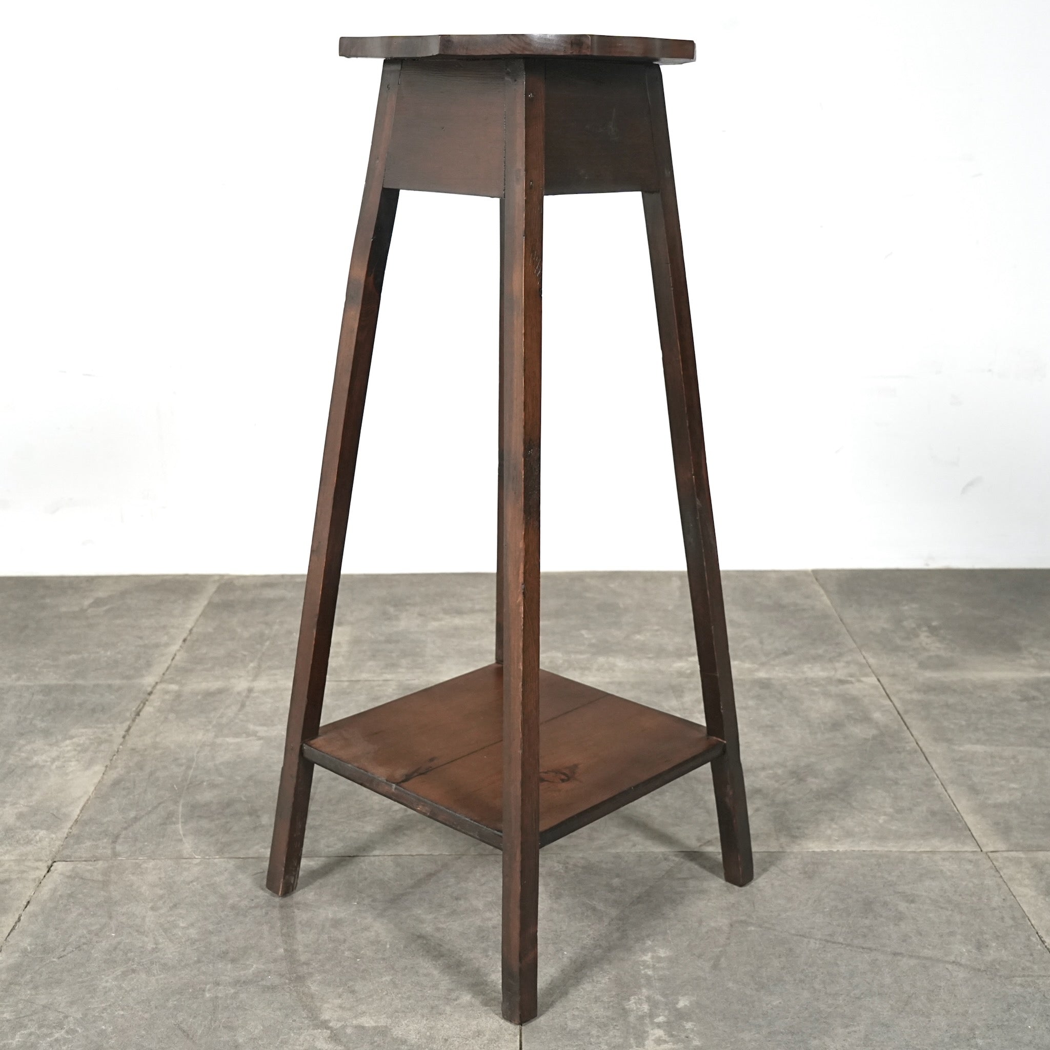 英国アンティーク サイドテーブル(花台) – TIME HYPE