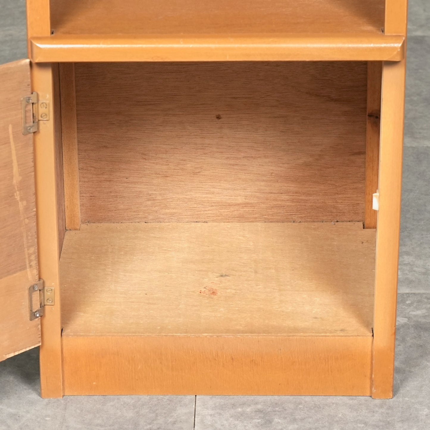 イギリスヴィンテージ サイドキャビネット