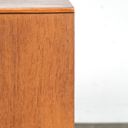 イギリスヴィンテージ サイドキャビネット