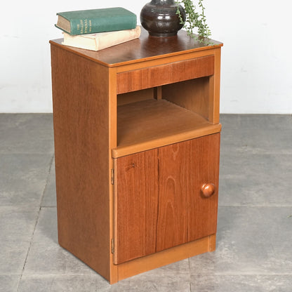 イギリスヴィンテージ サイドキャビネット