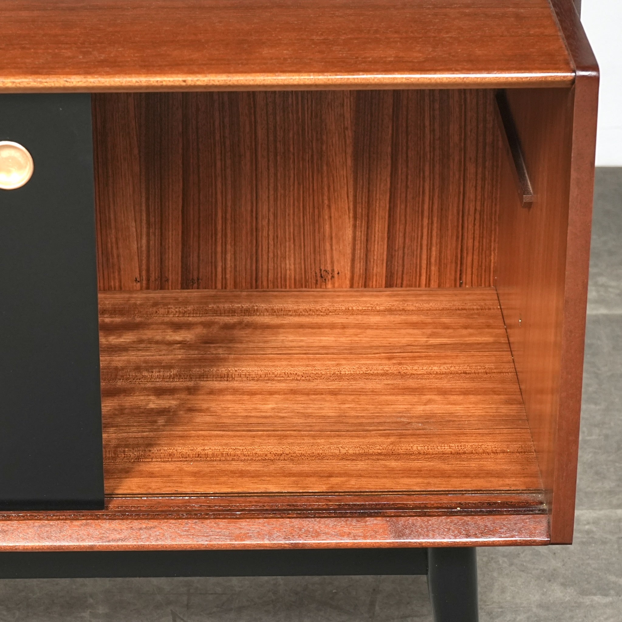 G-PLAN】Tola & Black ルームディバイダー – TIME HYPE