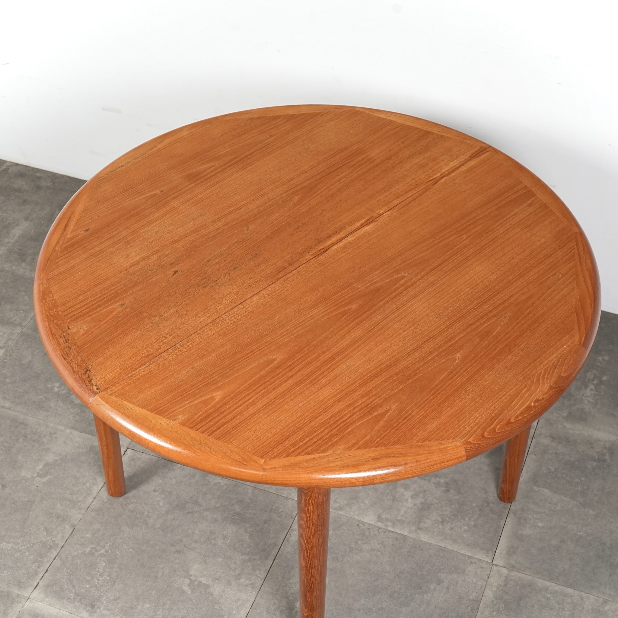 デンマークヴィンテージ エクステンション ラウンドテーブル – TIME HYPE