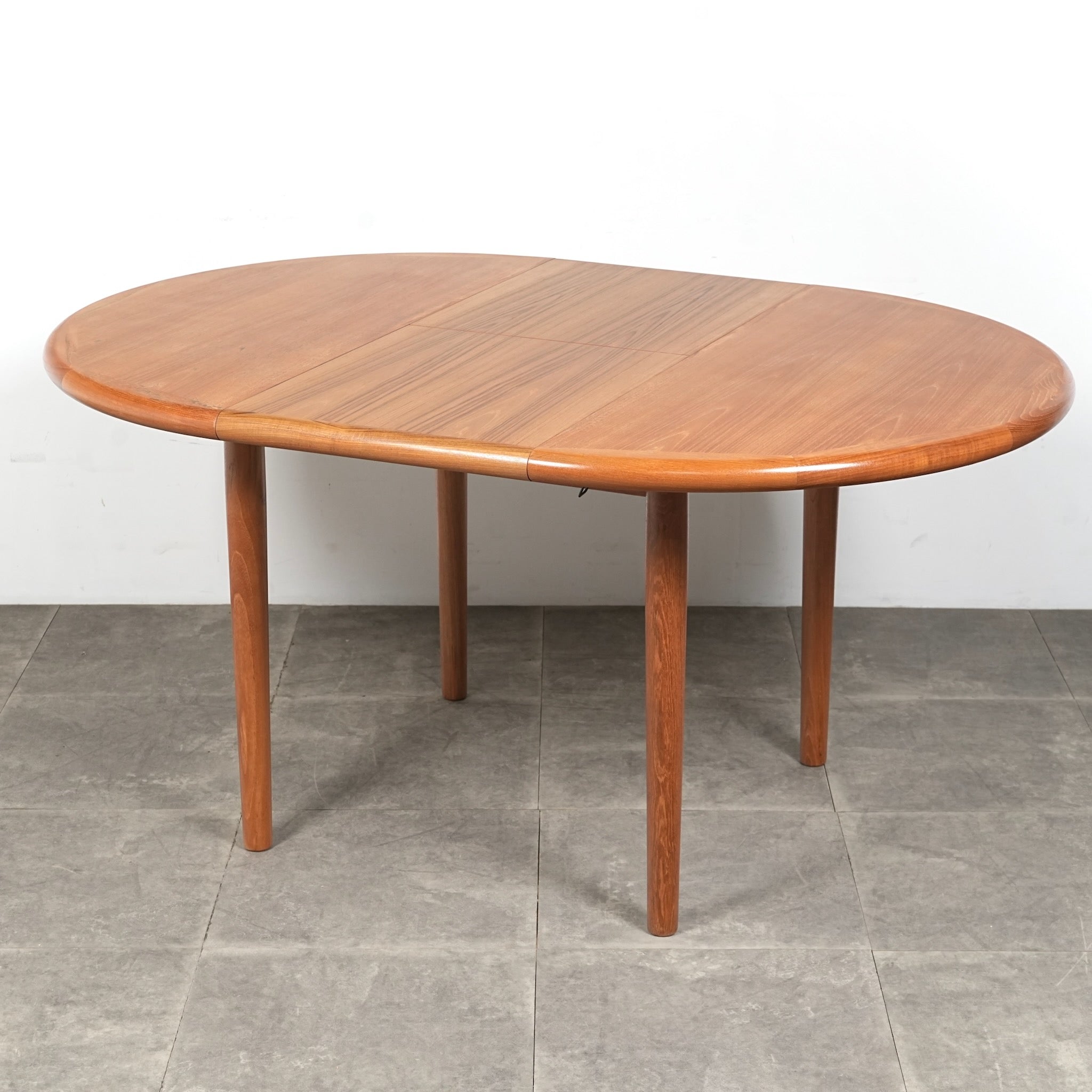 ●専用です●デンマーク　ラウンドテーブル　エクステンション　チーク　ヴィンテージ デンマークヴィンテージ エクステンション ラウンドテーブル – TIME HYPE