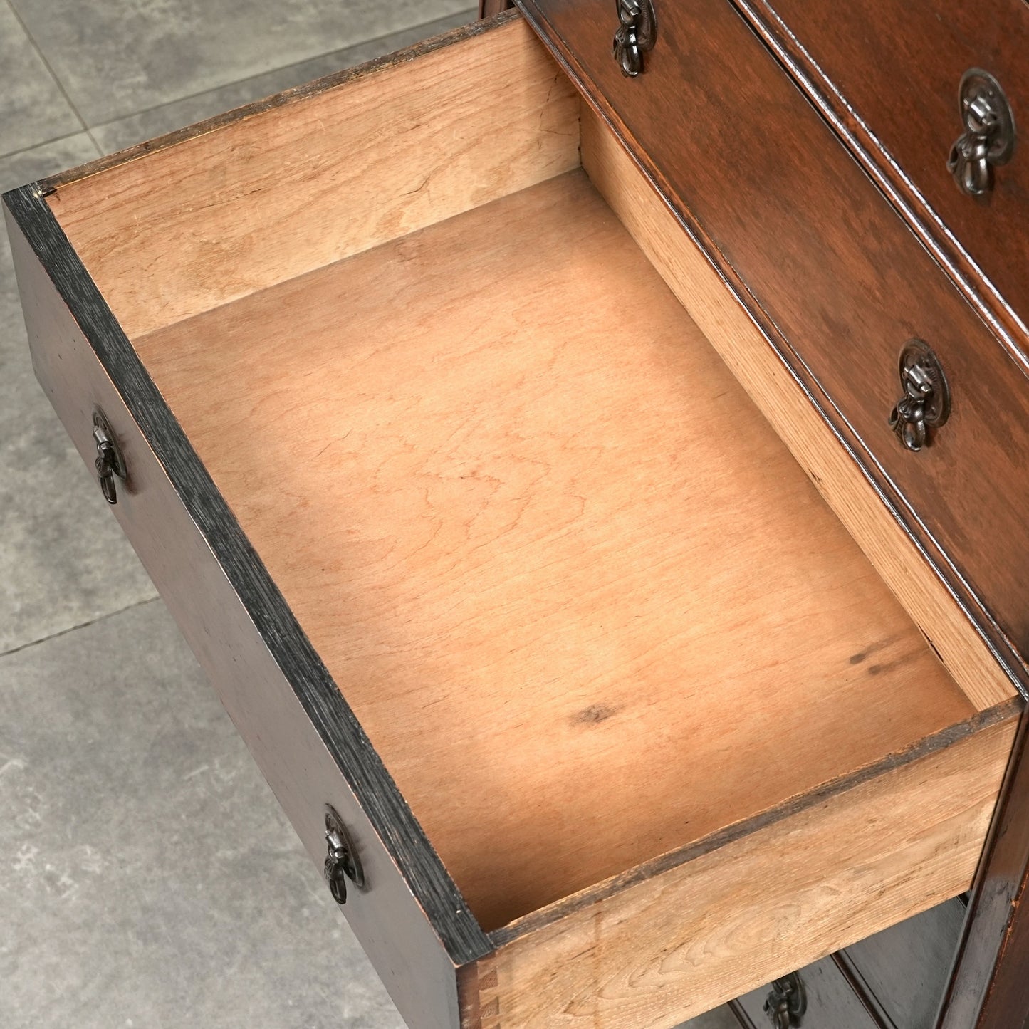 英国クラシック ヴィンテージ ハイチェスト