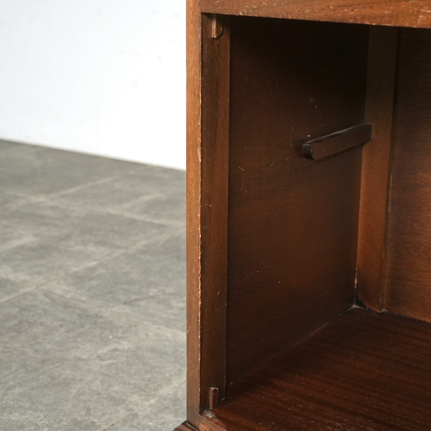 英国クラシック ヴィンテージ キャビネット