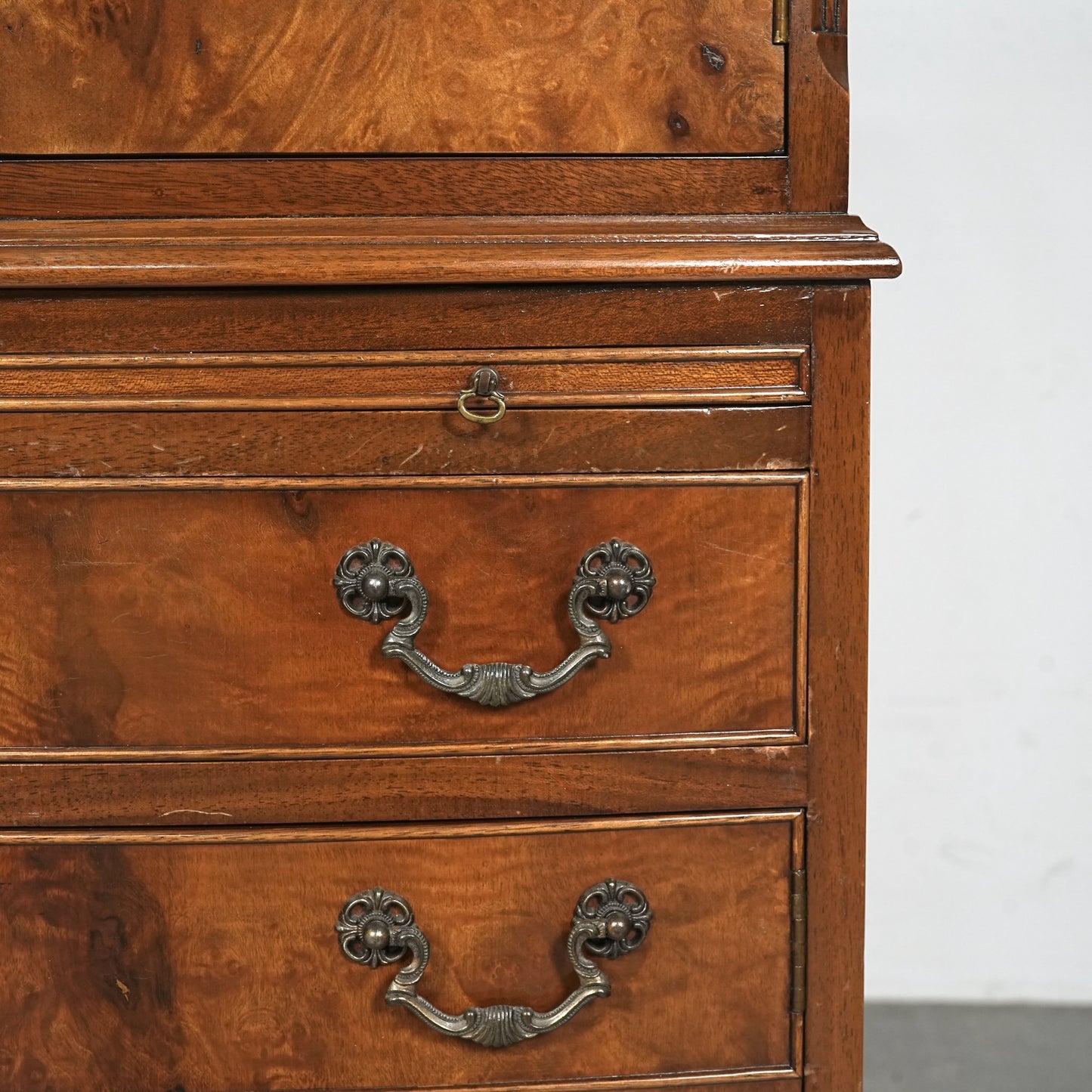 英国クラシック ヴィンテージ キャビネット