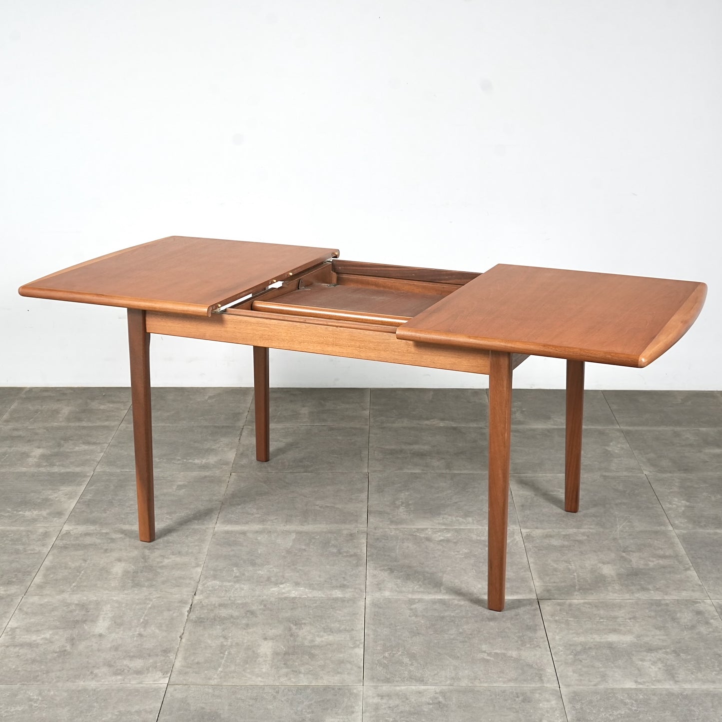 【Meredew】エクステンション ダイニングテーブル