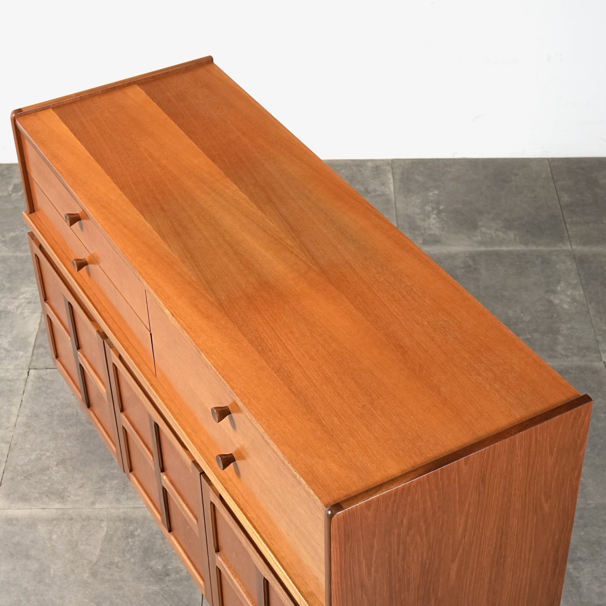 NATHAN】ヴィンテージ キャビネット – TIME HYPE NATHAN】ヴィンテージ キャビネット – TIME HYPE