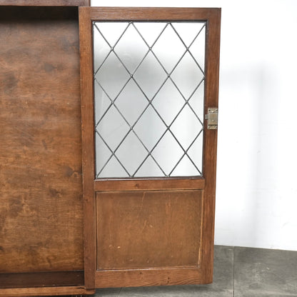 英国アンティーク ガラスキャビネット