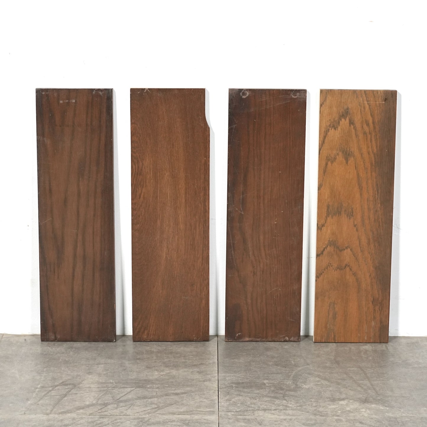 英国アンティーク ガラスキャビネット