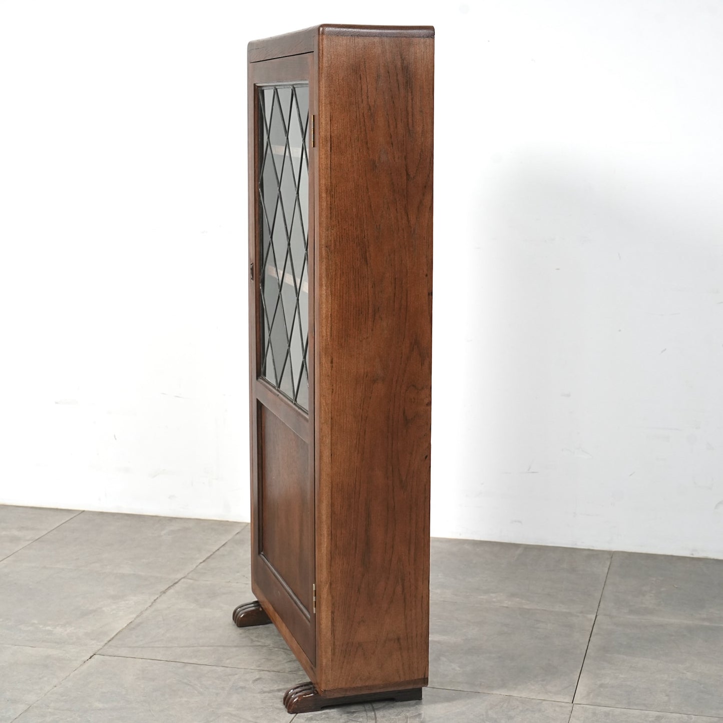 英国アンティーク ガラスキャビネット