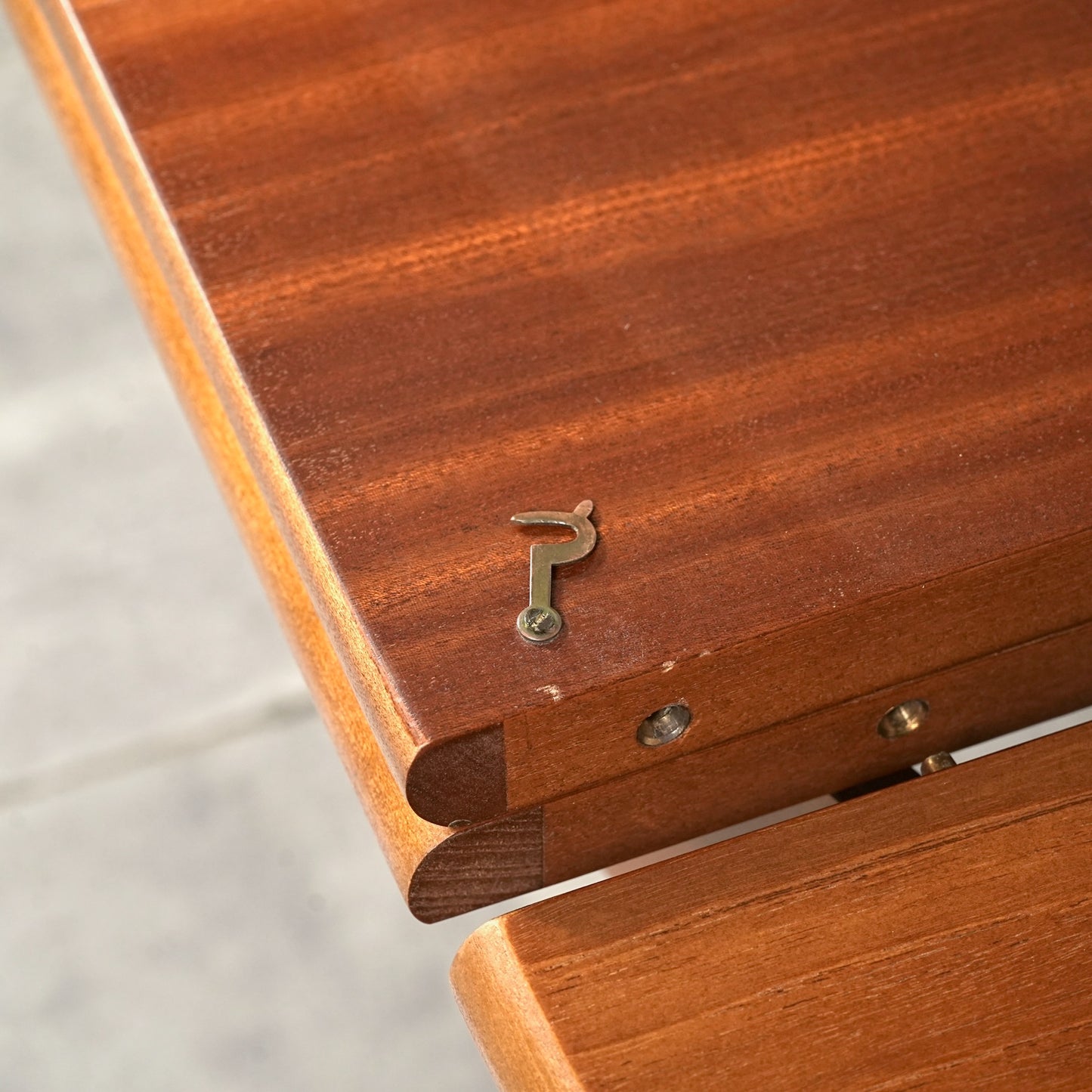 【Jentique】エクステンション ラウンドテーブル